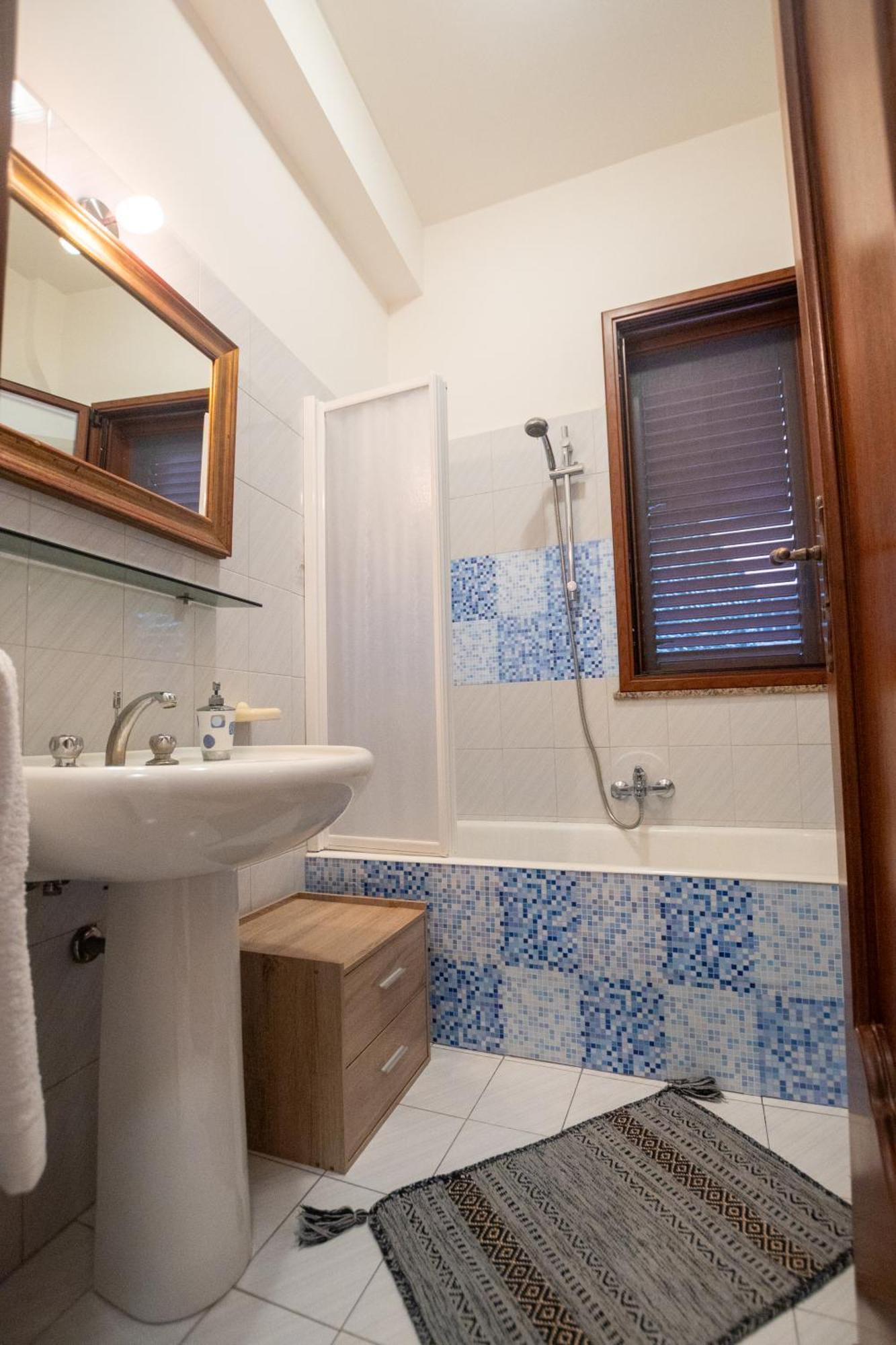 Corallo Holiday House Acitrezza Aci Trezza Extérieur photo
