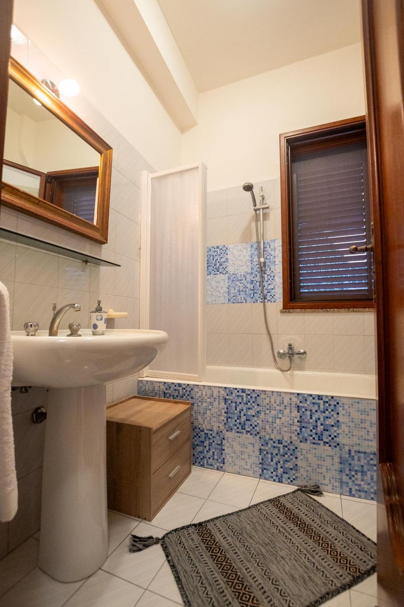 Corallo Holiday House Acitrezza Aci Trezza Extérieur photo